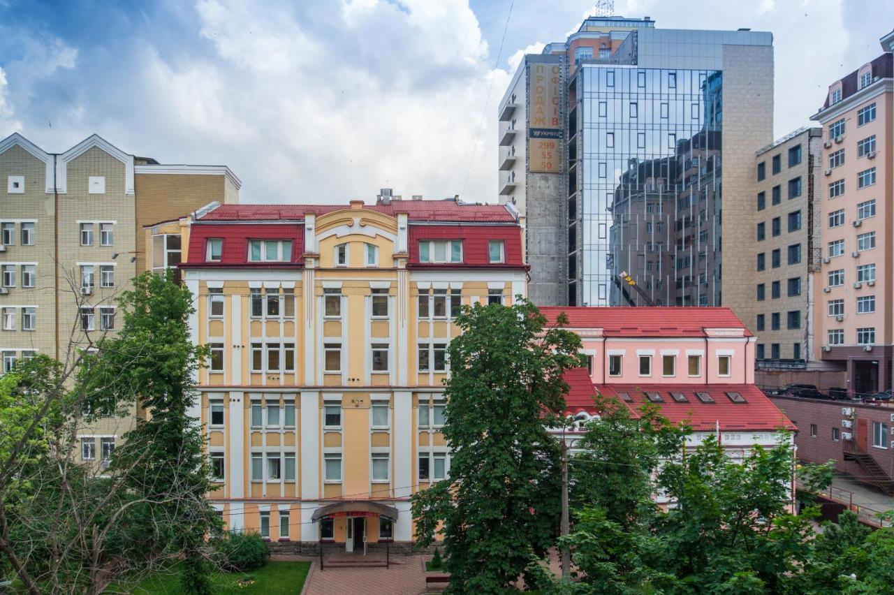 1 Комнатная Квартира По Улице Предславинская, 12 Kyjev Exteriér fotografie